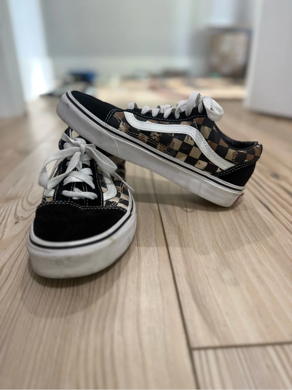 Vans Black & White Checkerboard Old Skool Sneakers - Picture 2 of 5